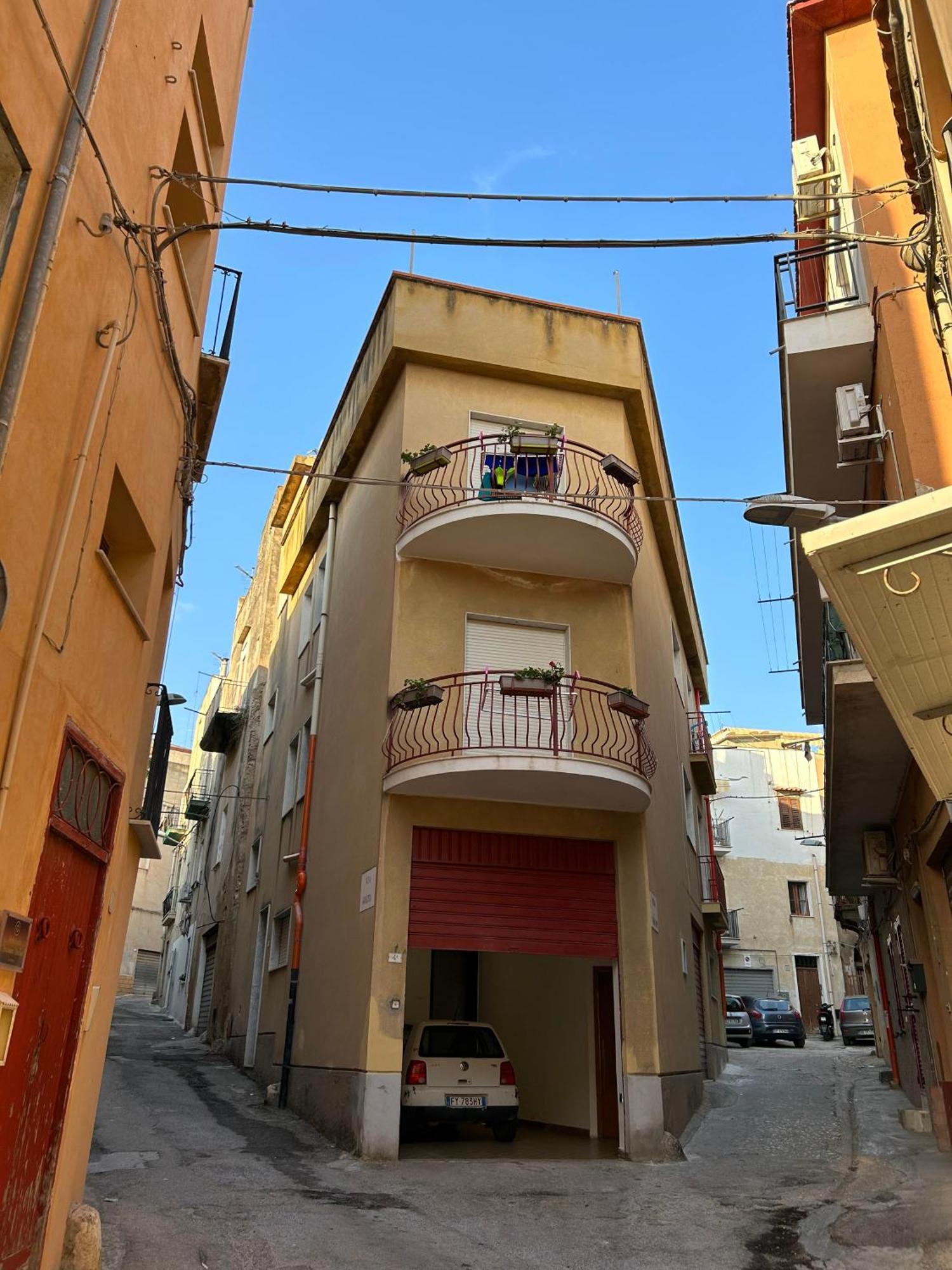 Апартаменты Porta Palermo Centro Шакка Экстерьер фото